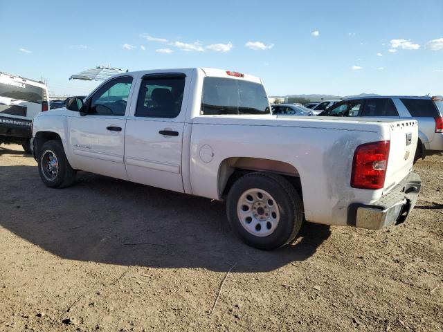 3GCPCREA8BG346341 - 2011 CHEVROLET SILVERADO C1500  LS WHITE photo 2