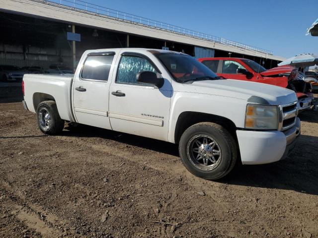 3GCPCREA8BG346341 - 2011 CHEVROLET SILVERADO C1500  LS WHITE photo 4