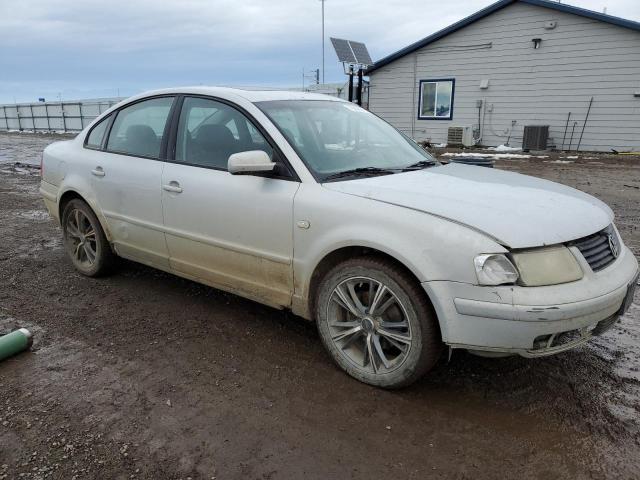 WVWBH63B31P045931 - 2001 VOLKSWAGEN PASSAT GLX SILVER photo 4