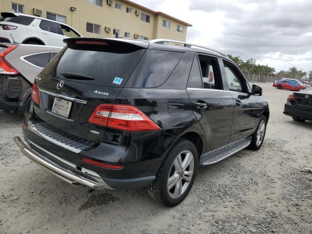 4JGDA5HB2CA003638 - 2012 MERCEDES-BENZ ML 350 4MATIC BLACK photo 3