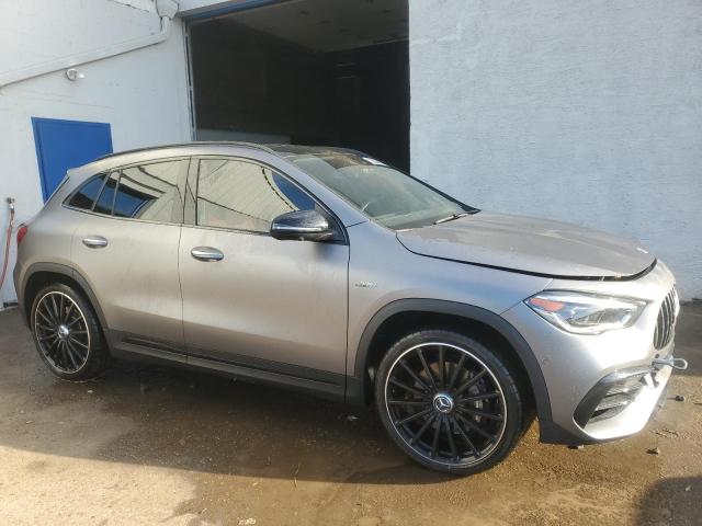 W1N4N5DB3NJ381364 - 2022 MERCEDES-BENZ GLA 45 AMG GRAY photo 4