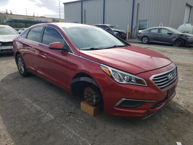 5NPE24AF0HH468898 - 2017 HYUNDAI SONATA SE RED photo 4