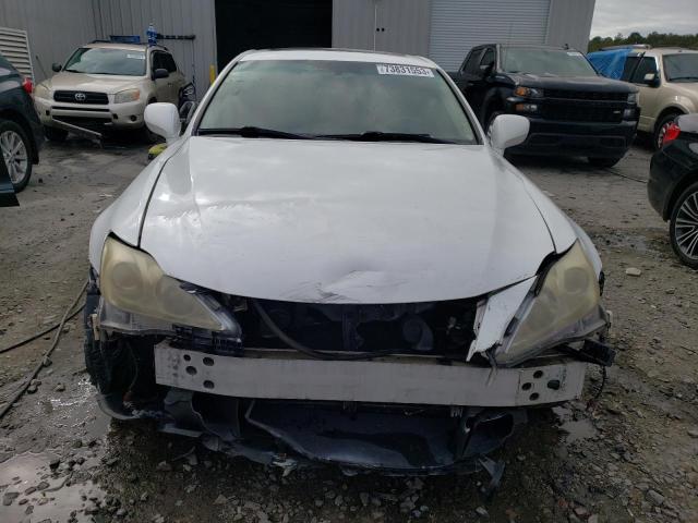 JTHBE262472007898 - 2007 LEXUS IS 350 WHITE photo 5