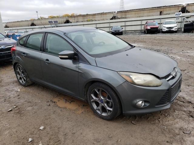 1FADP3K24EL144157 - 2014 FORD FOCUS SE GRAY photo 4