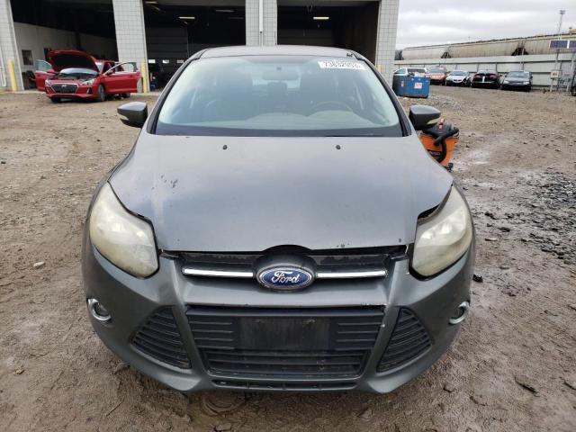 1FADP3K24EL144157 - 2014 FORD FOCUS SE GRAY photo 5