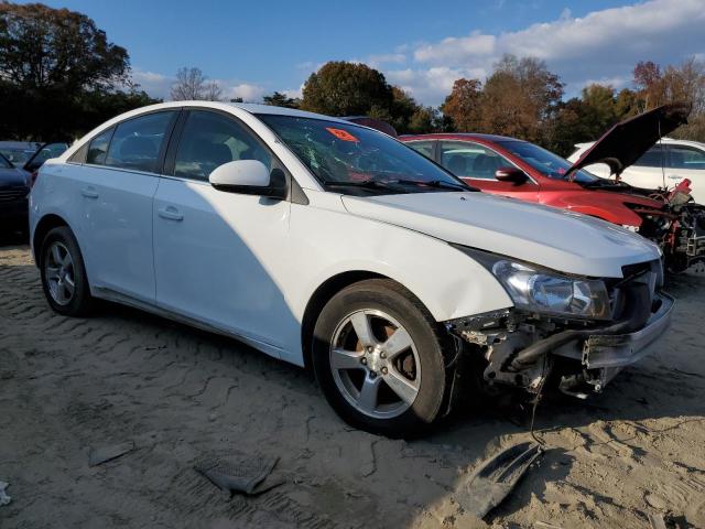 1G1PC5SB6D7126659 - 2013 CHEVROLET CRUZE LT WHITE photo 4