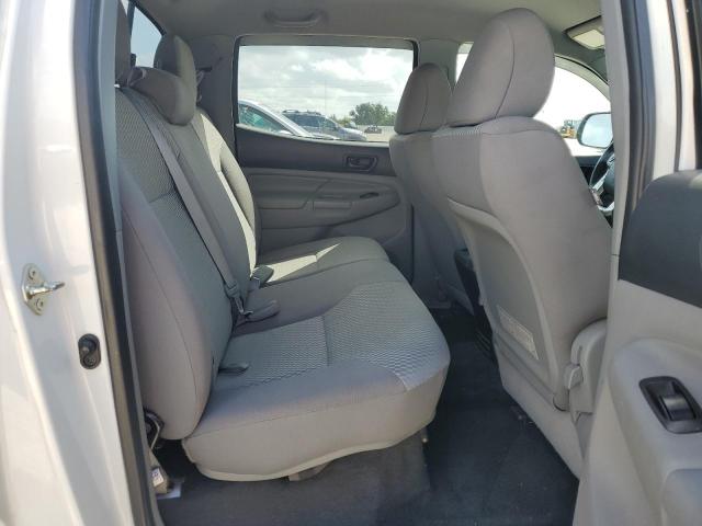 5TFJU4GN9FX074342 - 2015 TOYOTA TACOMA DOUBLE CAB PRERUNNER WHITE photo 10