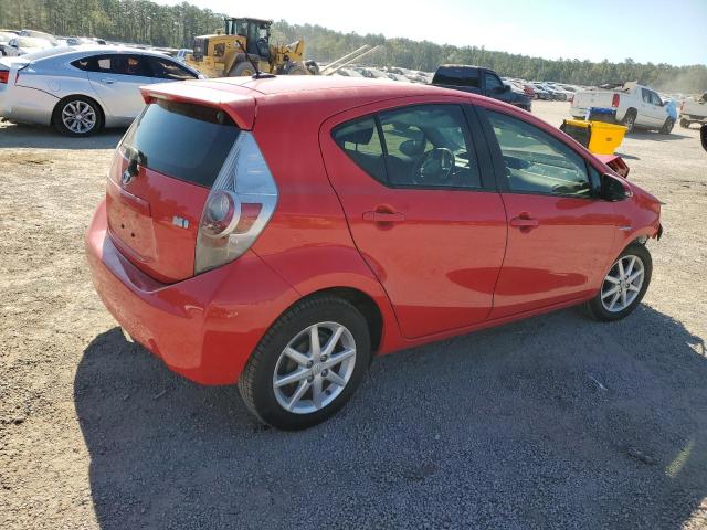 JTDKDTB38D1043474 - 2013 TOYOTA PRIUS C RED photo 3