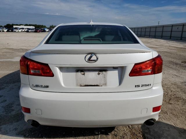 JTHBK262972042705 - 2007 LEXUS IS 250 WHITE photo 6