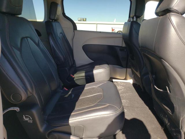 2C4RC1BG3JR110191 - 2018 CHRYSLER PACIFICA TOURING L SILVER photo 11