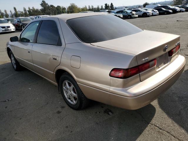 JT2BG28K9W0247802 - 1998 TOYOTA CAMRY LE GOLD photo 2