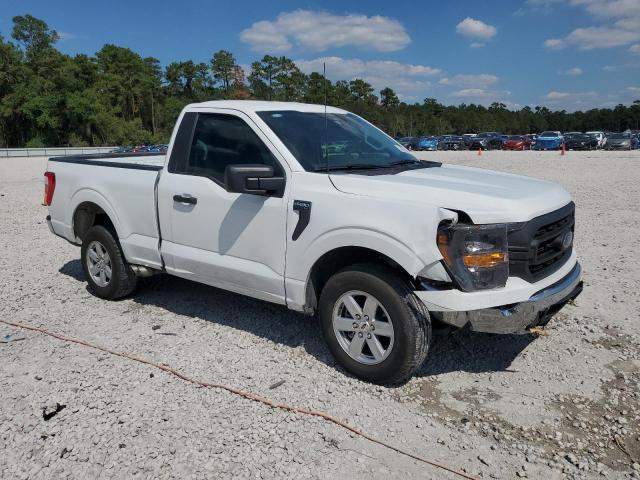 1FTMF1C58PKG18887 - 2023 FORD F150 Weiß Foto 4