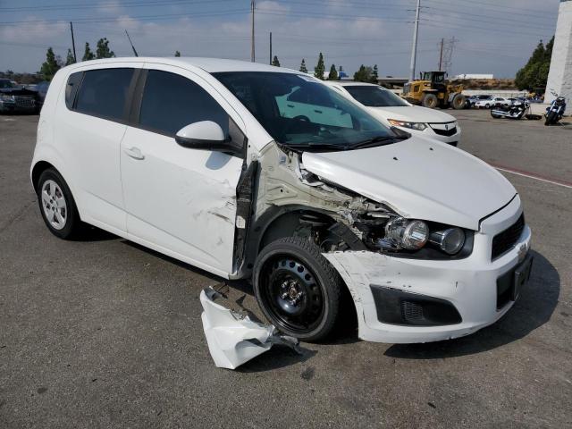 1G1JA6SG9E4158800 - 2014 CHEVROLET SONIC LS WHITE photo 4