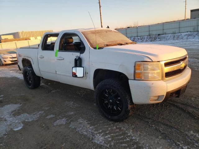 3GCEK13J78G265905 - 2008 CHEVROLET SILVERADO K1500 WHITE photo 4