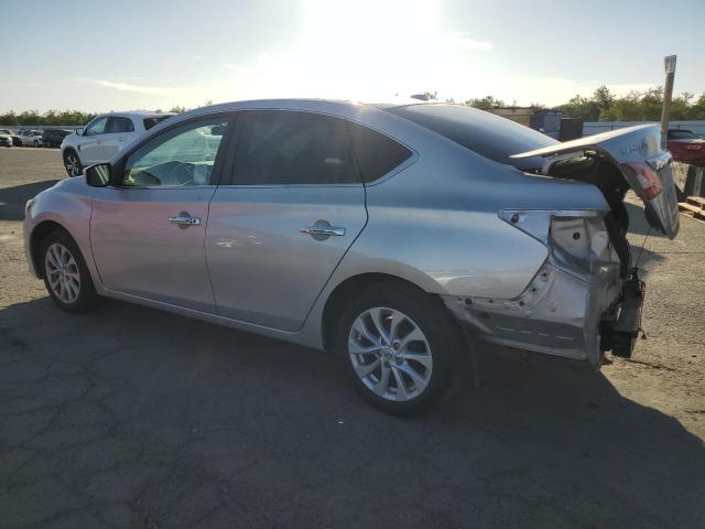 3N1AB7AP0JL639344 - 2018 NISSAN SENTRA S SILVER photo 2