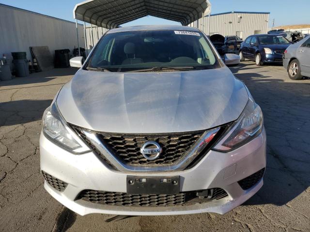 3N1AB7AP0JL639344 - 2018 NISSAN SENTRA S SILVER photo 5