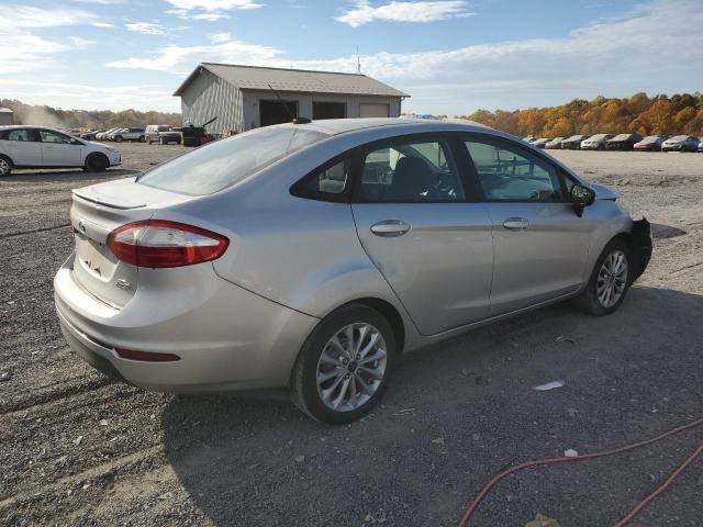 3FADP4BJ7EM174197 - 2014 FORD FIESTA SE SILVER photo 3