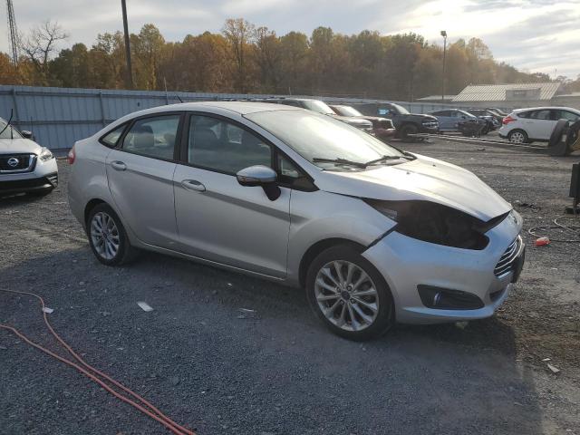 3FADP4BJ7EM174197 - 2014 FORD FIESTA SE SILVER photo 4