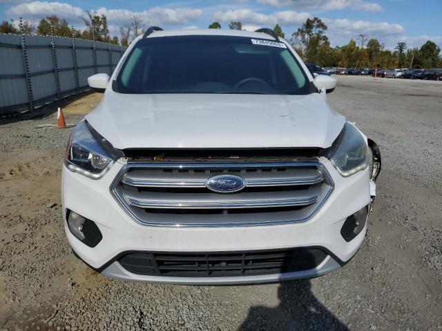 1FMCU0G93HUA26176 - 2017 FORD ESCAPE SE WHITE photo 5