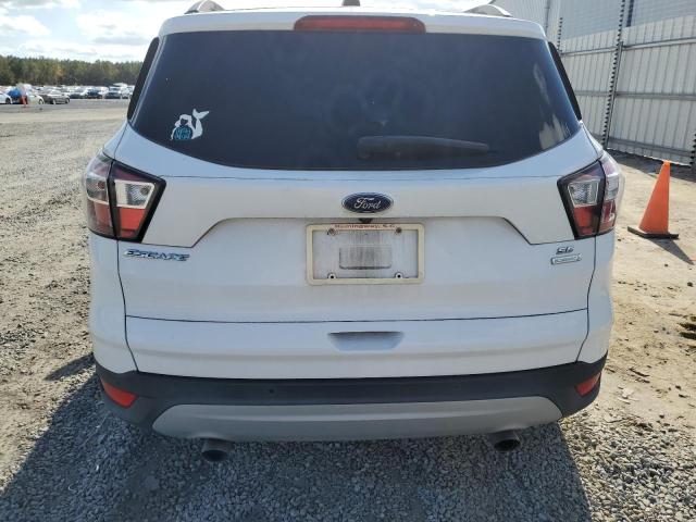 1FMCU0G93HUA26176 - 2017 FORD ESCAPE SE WHITE photo 6