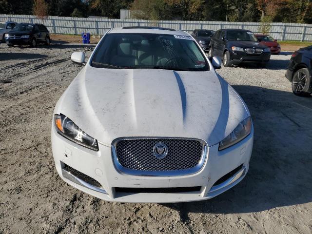 SAJWJ0EF9D8S91157 - 2013 JAGUAR XF WHITE photo 5