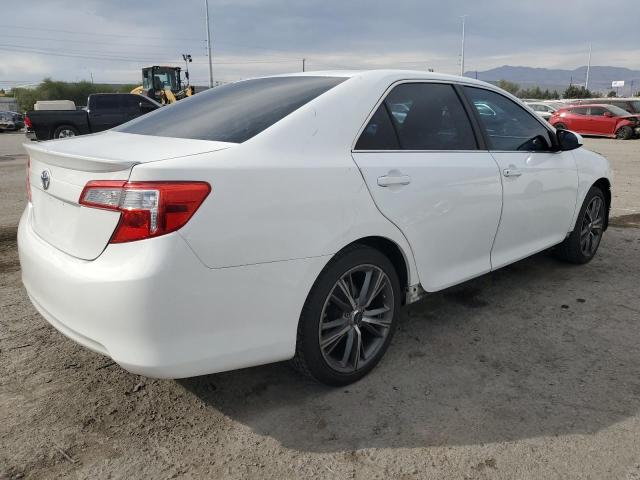 4T4BF1FK1ER380523 - 2014 TOYOTA CAMRY L WHITE photo 3