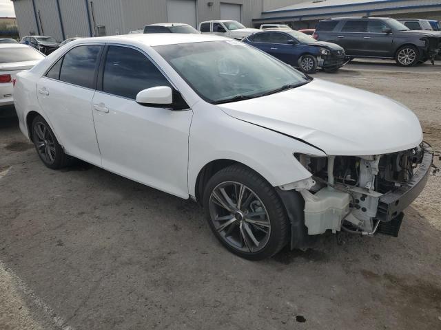 4T4BF1FK1ER380523 - 2014 TOYOTA CAMRY L WHITE photo 4