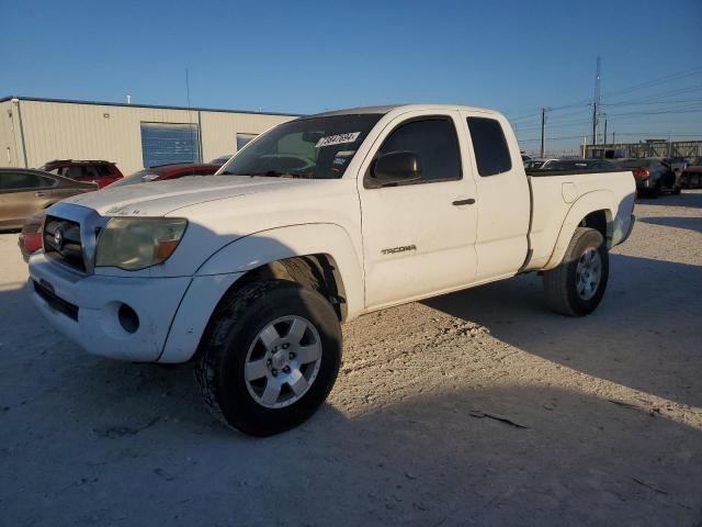 5TETX62N78Z572120 - 2008 TOYOTA TACOMA PRERUNNER ACCESS CAB WHITE photo 1