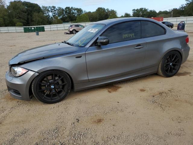 WBAUC9C54BVM11215 - 2011 BMW 135 I GRAY photo 1