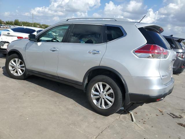 5N1AT2ML0FC897559 - 2015 NISSAN ROGUE S SILVER photo 2