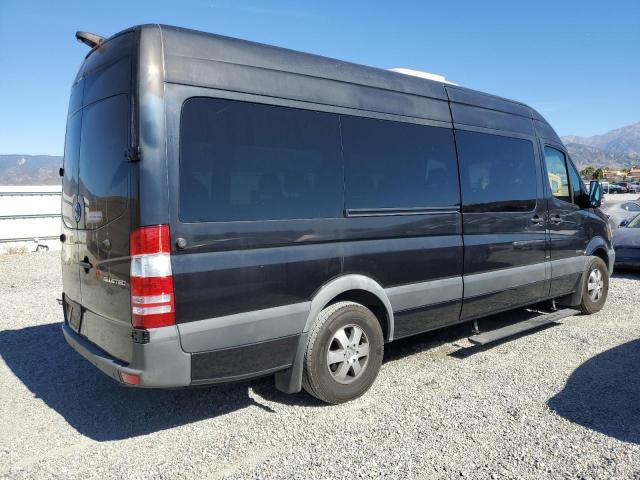 8BRPE8CD4GE125964 - 2016 MERCEDES-BENZ SPRINTER 2500 BLACK photo 3