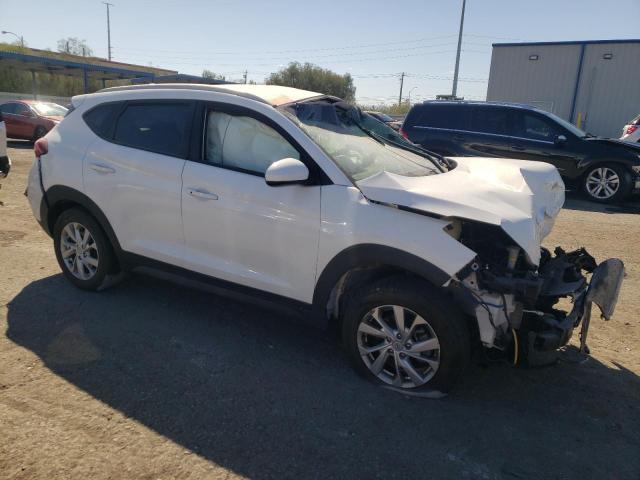 KM8J33A41KU977606 - 2019 HYUNDAI TUCSON LIMITED WHITE photo 4