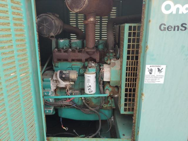 00000000992228533 - 2000 ONAN GENERATOR GREEN photo 5