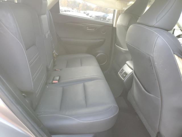 JTJBARBZ2K2186571 - 2019 LEXUS NX 300 BASE 银色 照片 11