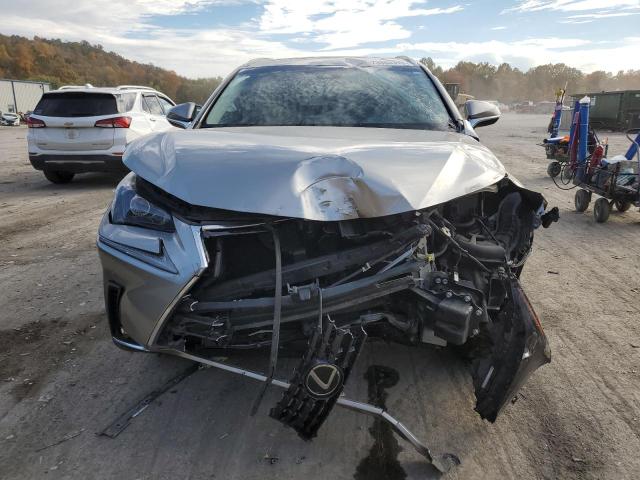 JTJBARBZ2K2186571 - 2019 LEXUS NX 300 BASE 银色 照片 5