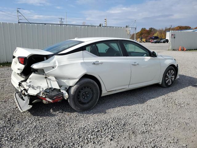 1N4BL4BW8KC182613 - 2019 NISSAN ALTIMA S WHITE photo 3