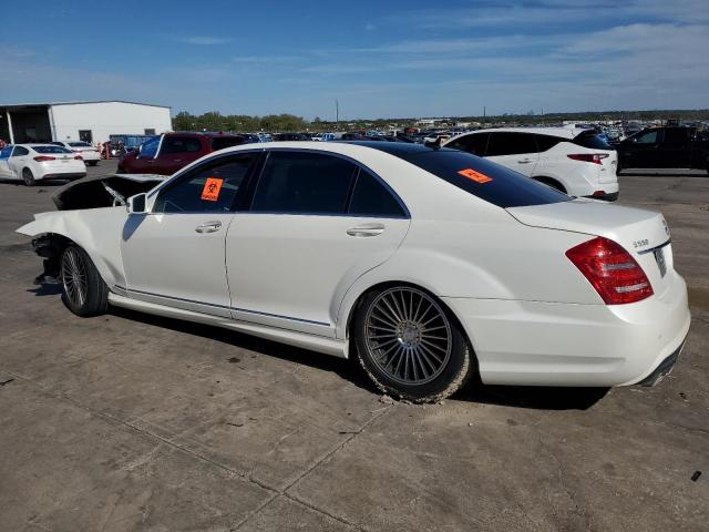 WDDNG7DB4DA523596 - 2013 MERCEDES-BENZ S 550 WHITE photo 2