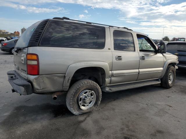 3GNGC26U22G207765 - 2002 CHEVROLET SUBURBAN C2500 BROWN photo 3