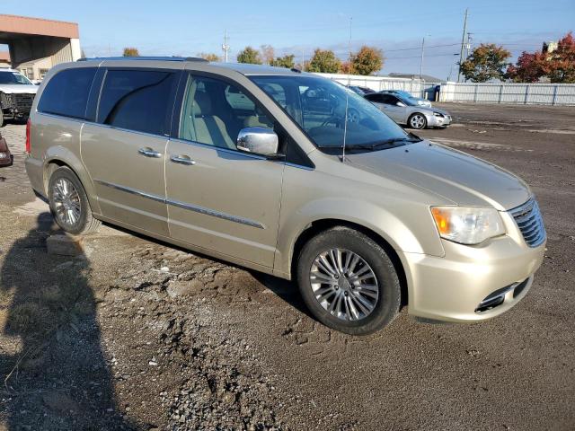 2A4RR6DG7BR610150 - 2011 CHRYSLER TOWN & COU LIMITED GOLD photo 4