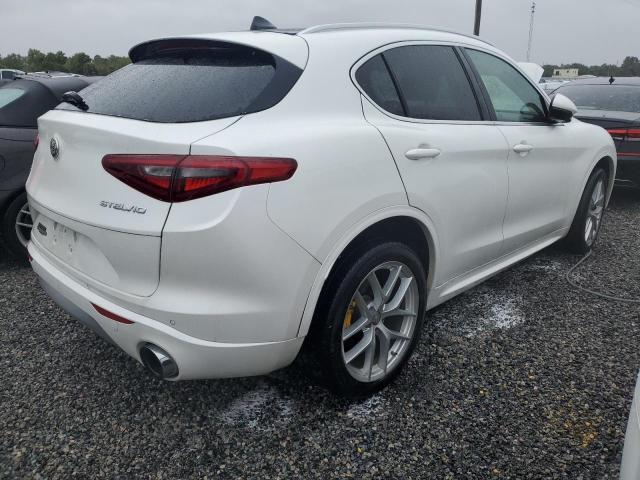 ZASPAKBN2L7C95427 - 2020 ALFA ROMEO STELVIO TI WHITE photo 3