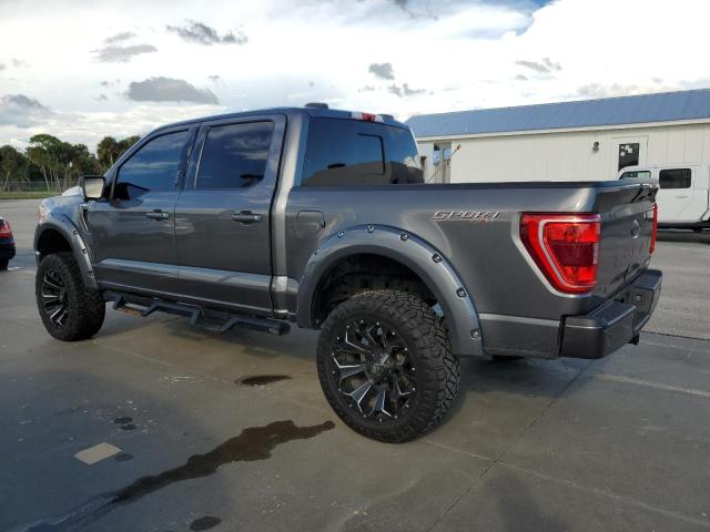 1FTFW1E82NKE82723 - 2022 FORD F150 SUPERCREW GRAY photo 2