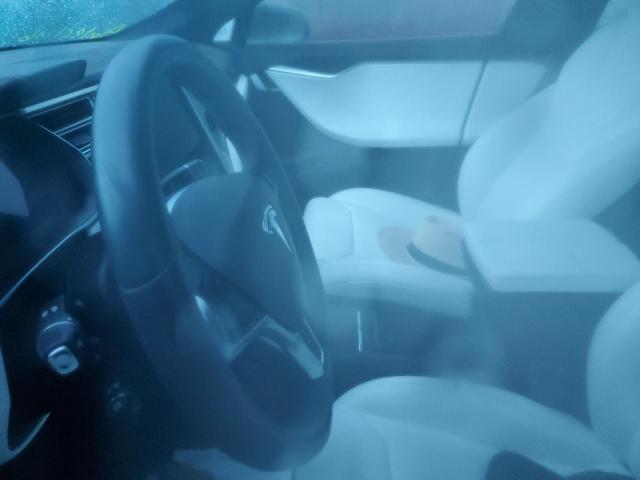 5YJSA1E17HF190874 - 2017 TESLA MODEL S WHITE photo 8