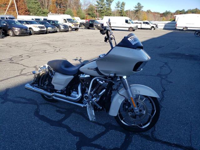 1HD1KHC1XNB615070 - 2022 HARLEY-DAVIDSON FLTRX 白色 照片 1