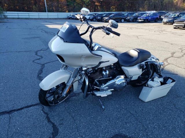 1HD1KHC1XNB615070 - 2022 HARLEY-DAVIDSON FLTRX 白色 照片 2