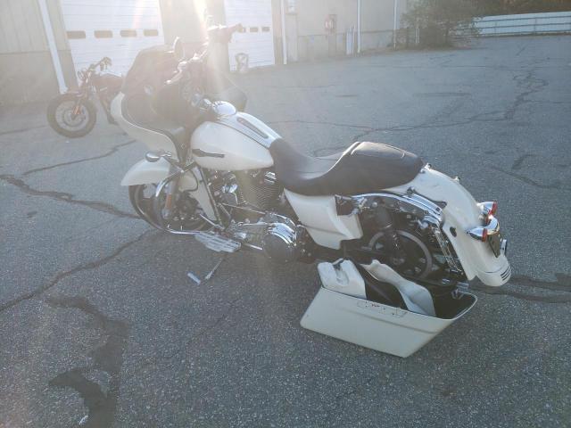 1HD1KHC1XNB615070 - 2022 HARLEY-DAVIDSON FLTRX 白色 照片 3