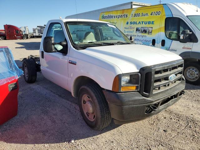 1FDSF30566EC12185 - 2006 FORD F350 SRW SUPER DUTY WHITE photo 4