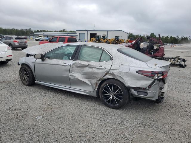 4T1G11AK7PU100497 - 2023 TOYOTA CAMRY SE NIGHT SHADE SILVER photo 2