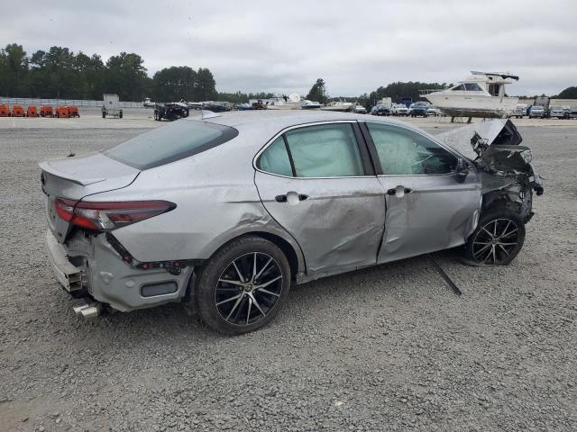 4T1G11AK7PU100497 - 2023 TOYOTA CAMRY SE NIGHT SHADE SILVER photo 3