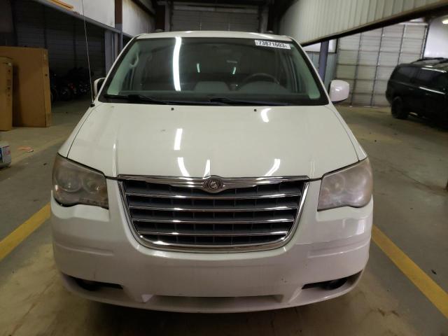 2A4RR5D14AR359107 - 2010 CHRYSLER TOWN & COU TOURING WHITE photo 5
