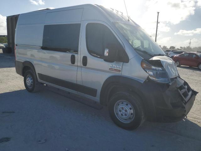 3C6TRVCG8HE530705 - 2017 RAM PROMASTER 2500 HIGH Argent photo 4